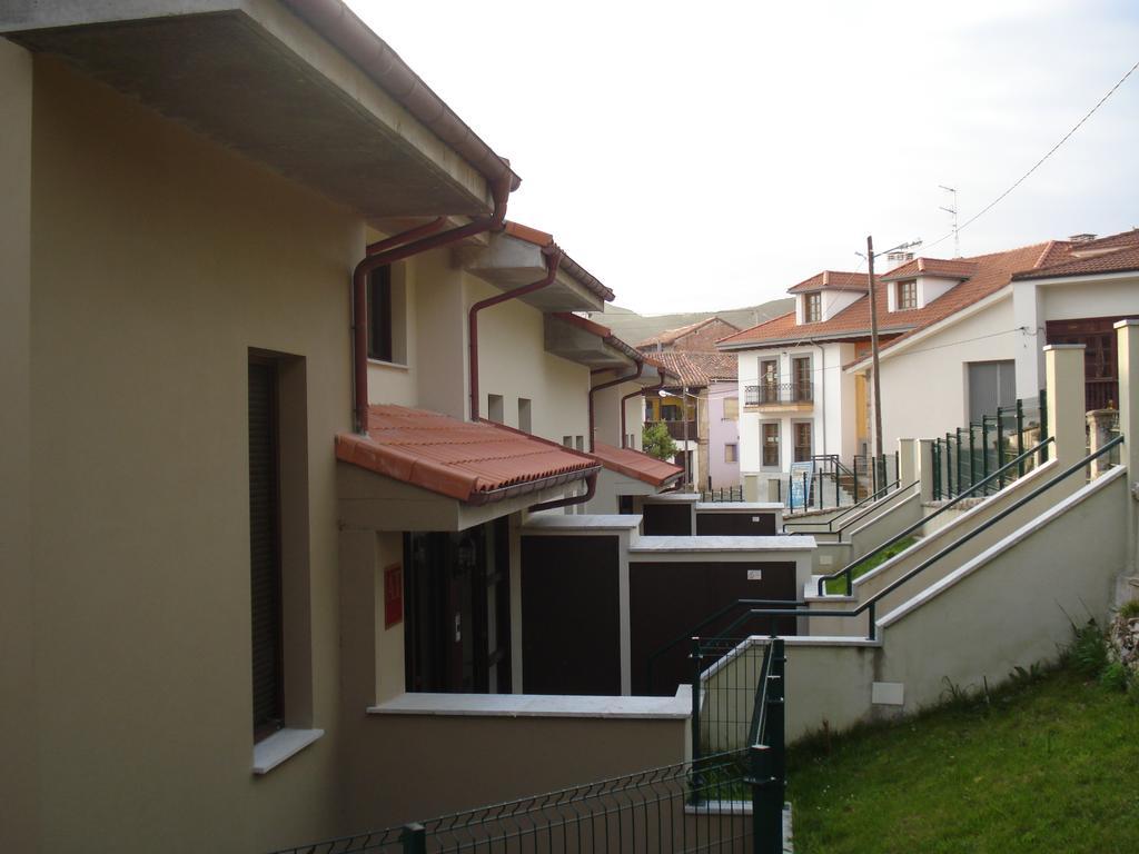 Jardin San Pelayo Apartment Ниембро Екстериор снимка
