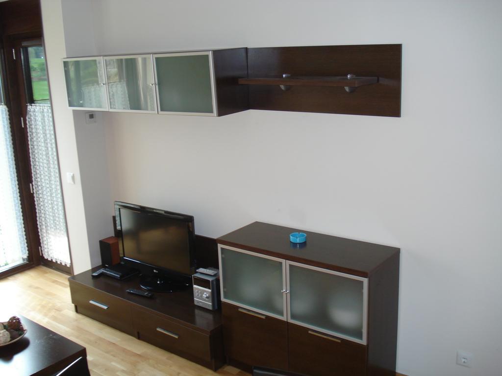 Jardin San Pelayo Apartment Ниембро Екстериор снимка